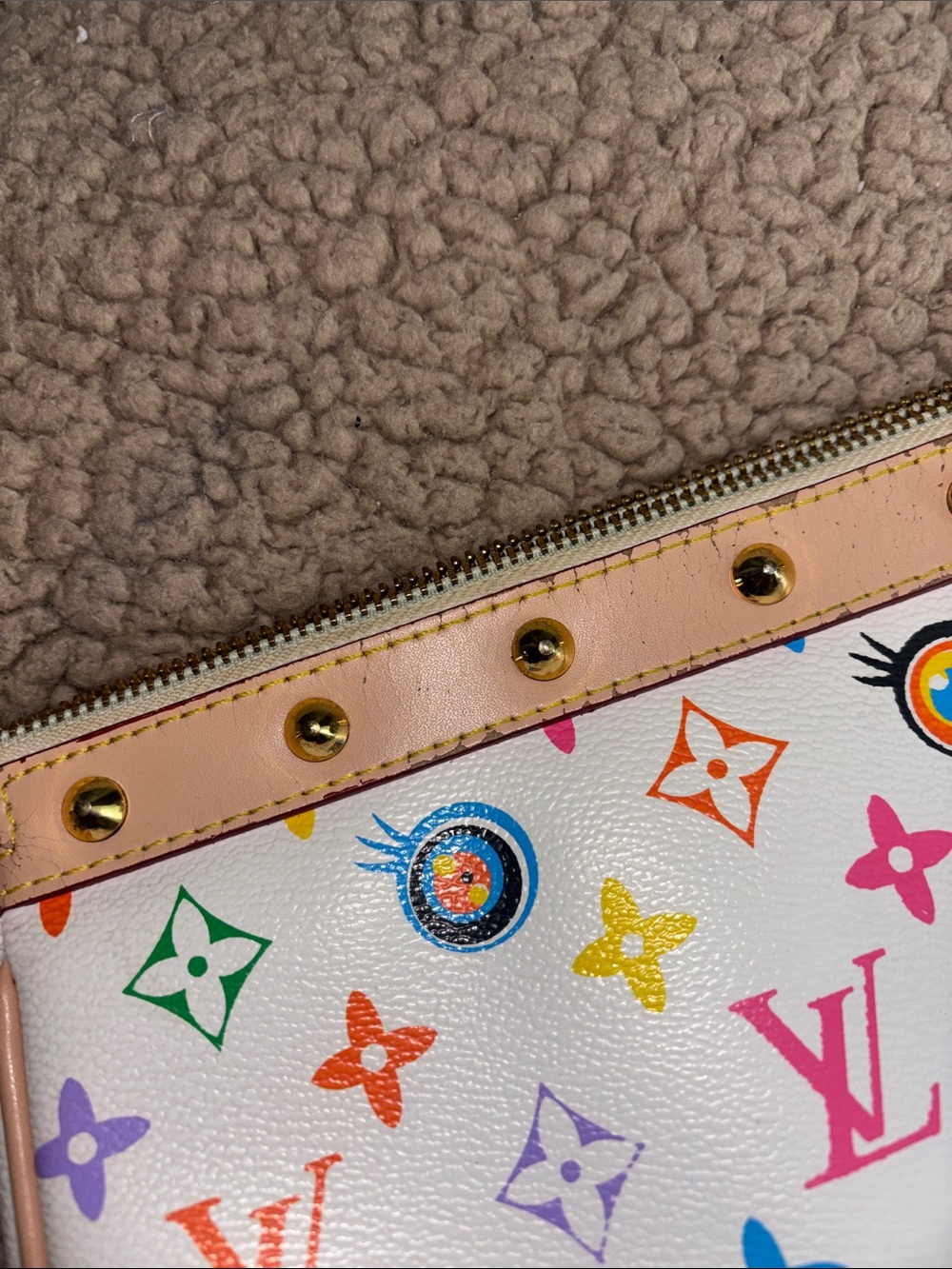 Rare Louis Vuitton Takashi Murikami pochette - Picture 2 of 10